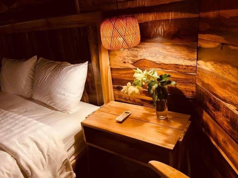 Tien Son Pleiku Homestay Eksteriør bilde